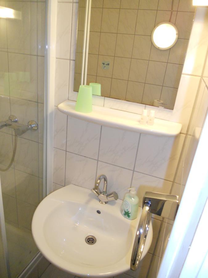 Gaestehaus Koeln מראה חיצוני תמונה